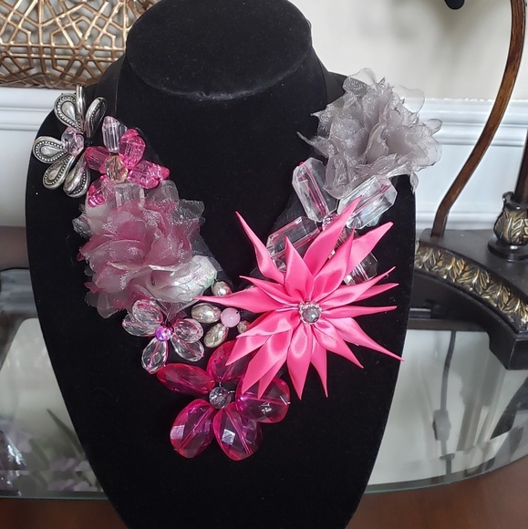 One of a kind necklace - Picture 3 of 3